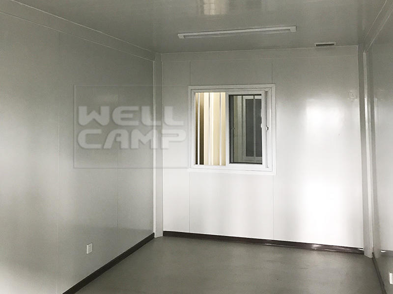 glass WELLCAMP flat pack 20 ft container