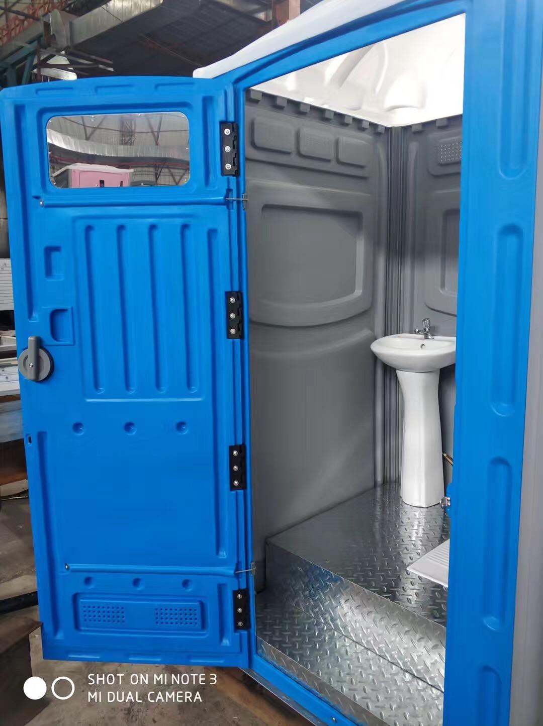 Wellcamp HDPE portable sitting and squat toilet with waste tank and water tank luxury portable toilets for sale