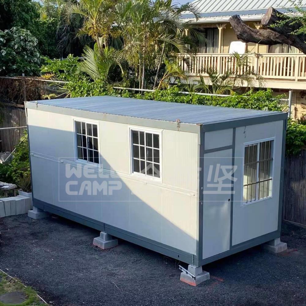 WELLCAMP Folding Container  House with Side window